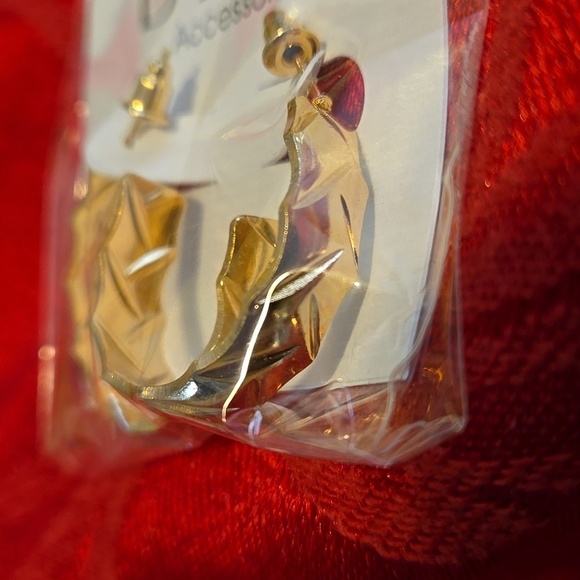 D’Bello Earrings _ Glam for less - Picture 2 of 3